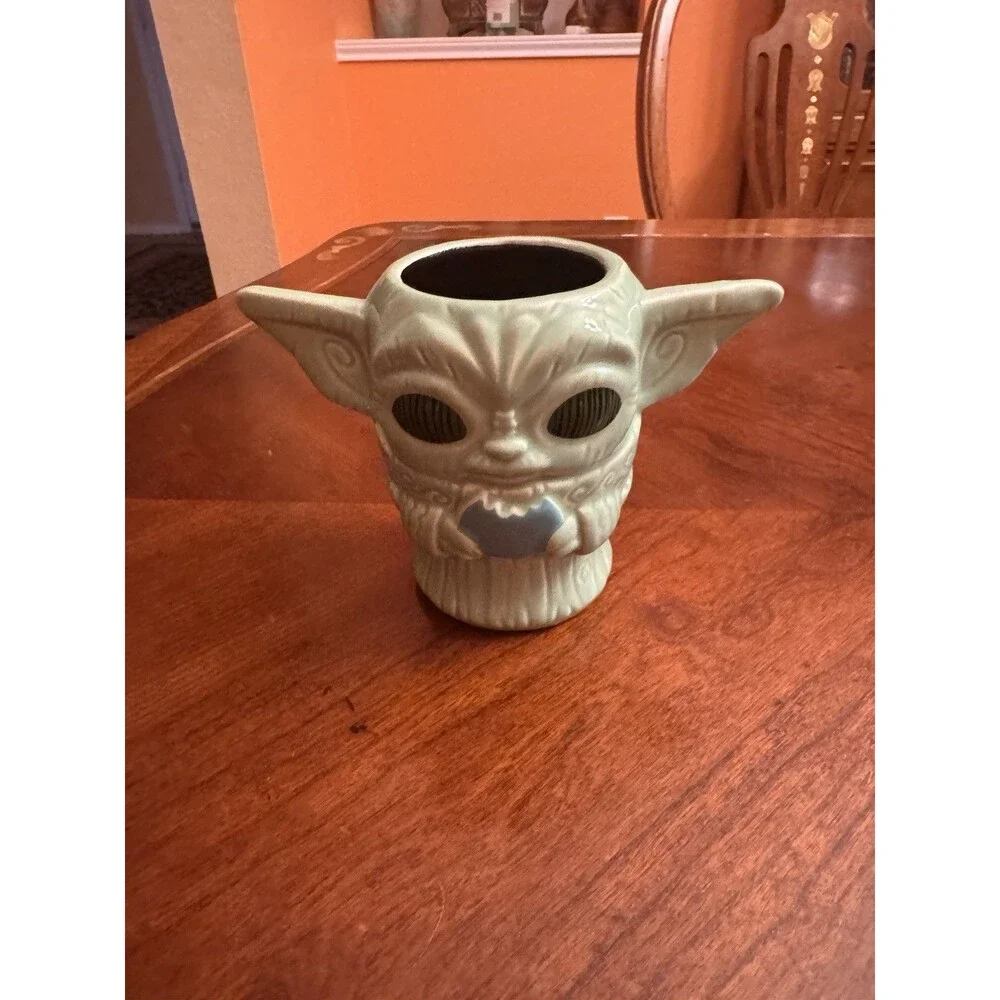 Stars Wars - The Madolorian - THE CHILD 